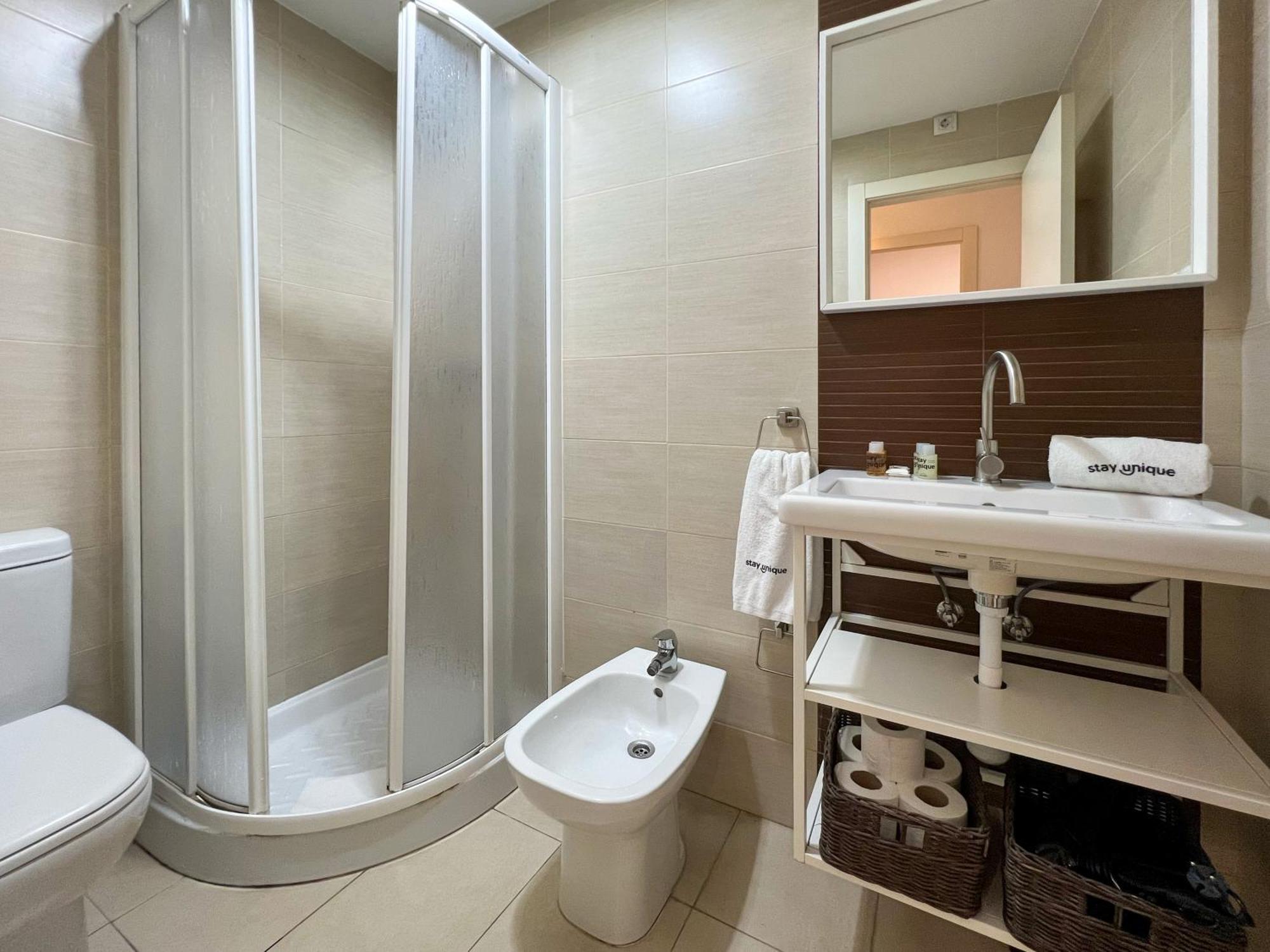 Stay U-Nique Apartments Rossello برشلونة المظهر الخارجي الصورة